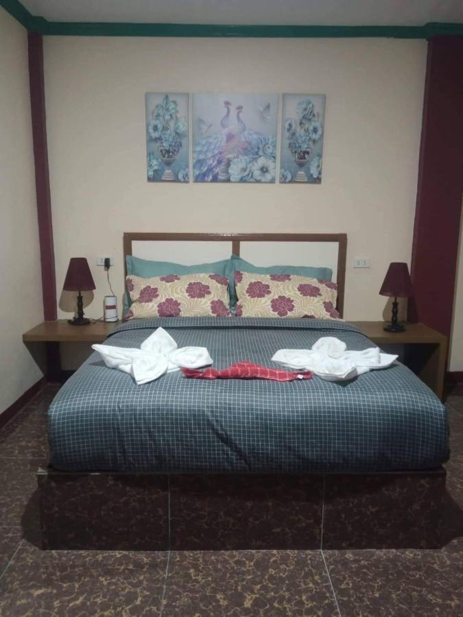 Peace Lily Studio Apartments Panglao Exteriör bild