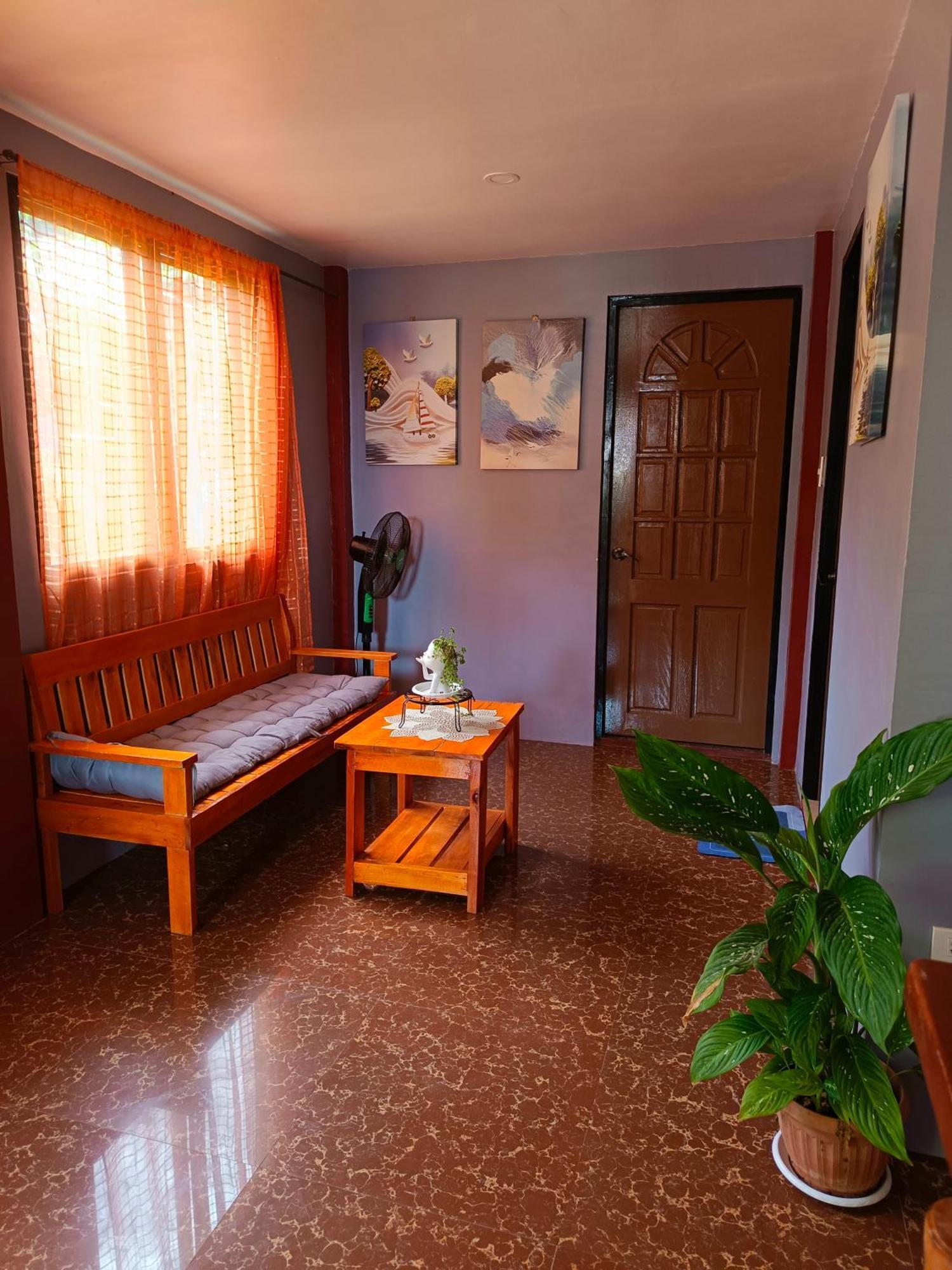Peace Lily Studio Apartments Panglao Rum bild